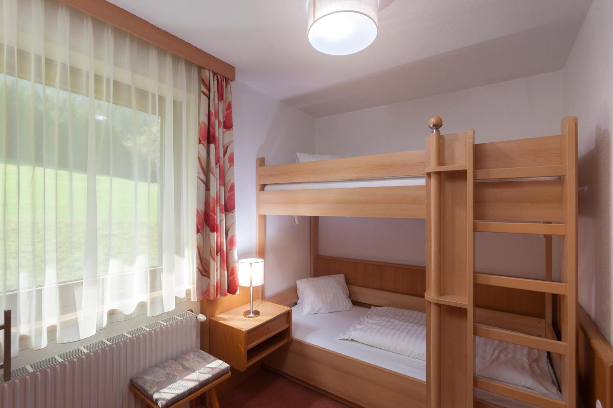 Alpenhotel Badmeister Flattach Habitación foto